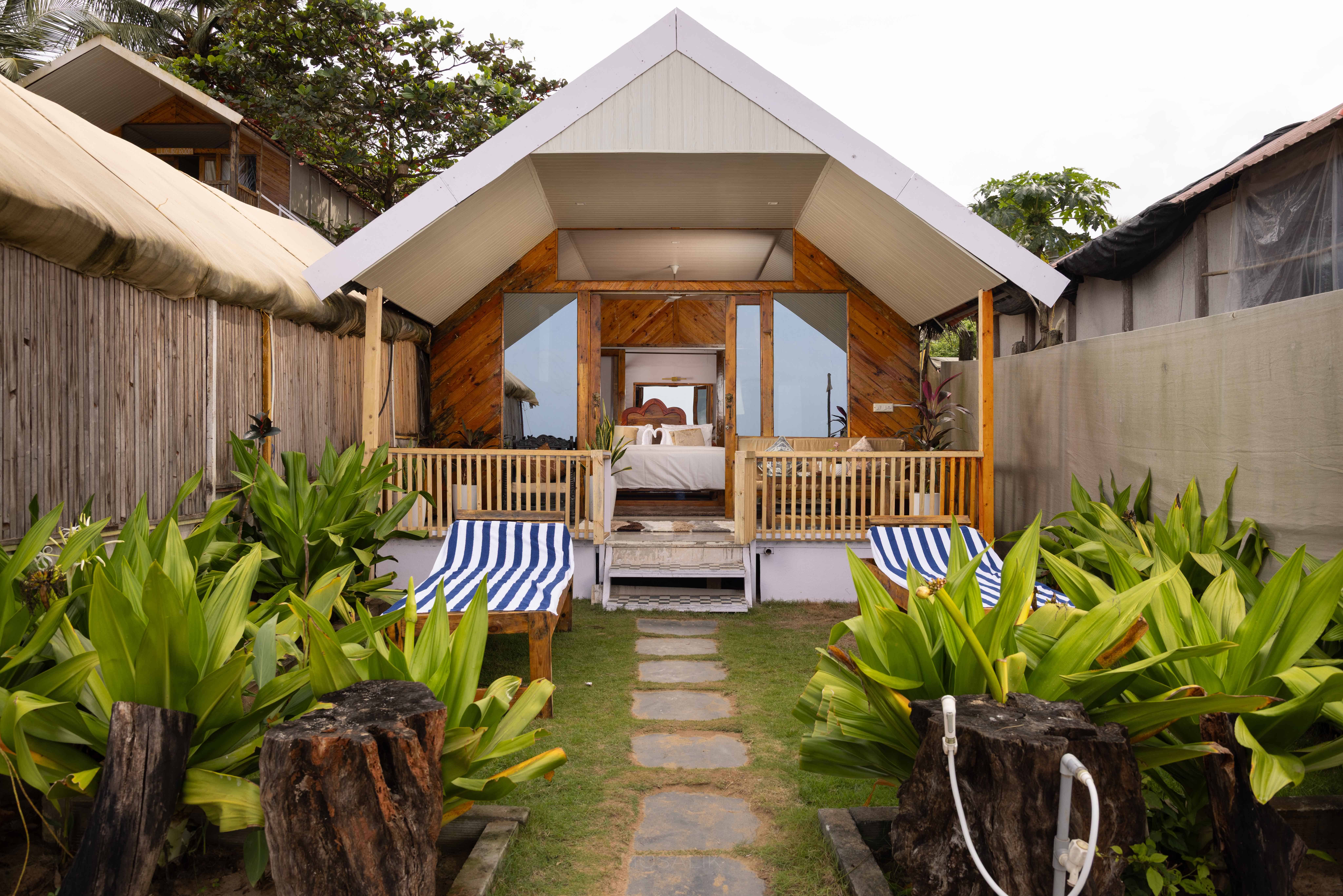 Luxury Sea View Downstairs - Resort Room